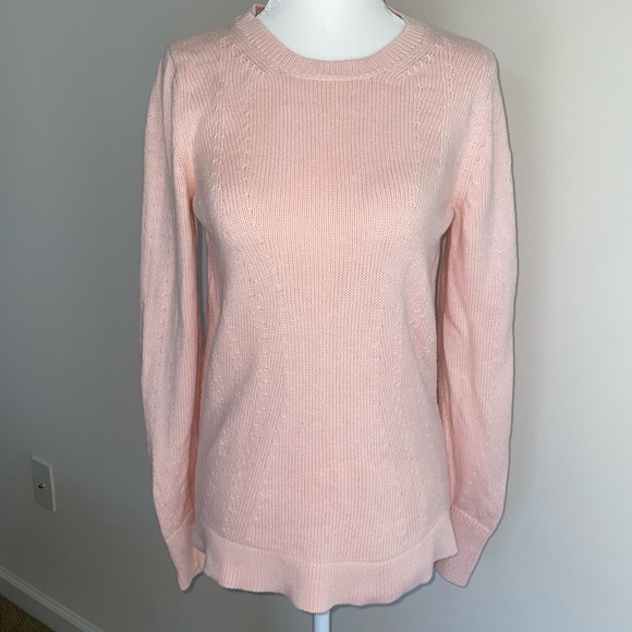 Banana Republic Sweater - Picture 3 of 7